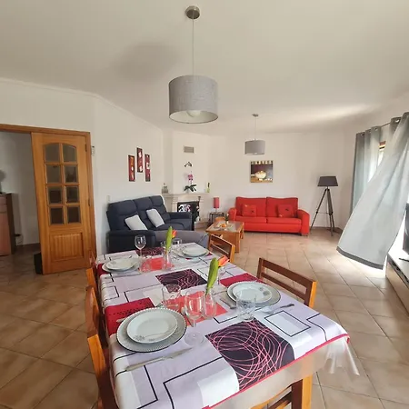 Horizonte Holidays Apartament *